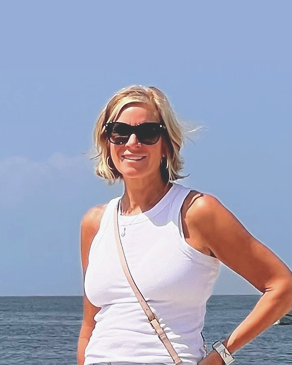 Annie — Now, outdoors by the water
